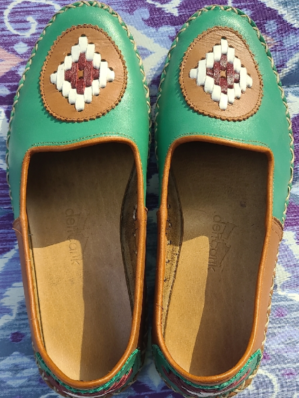 Handcrafted Turkish Slip-ons - Picture 4 of 8